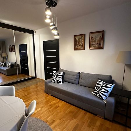 Dobra 19 Apartment คาโตวีตเซ ภายนอก รูปภาพ