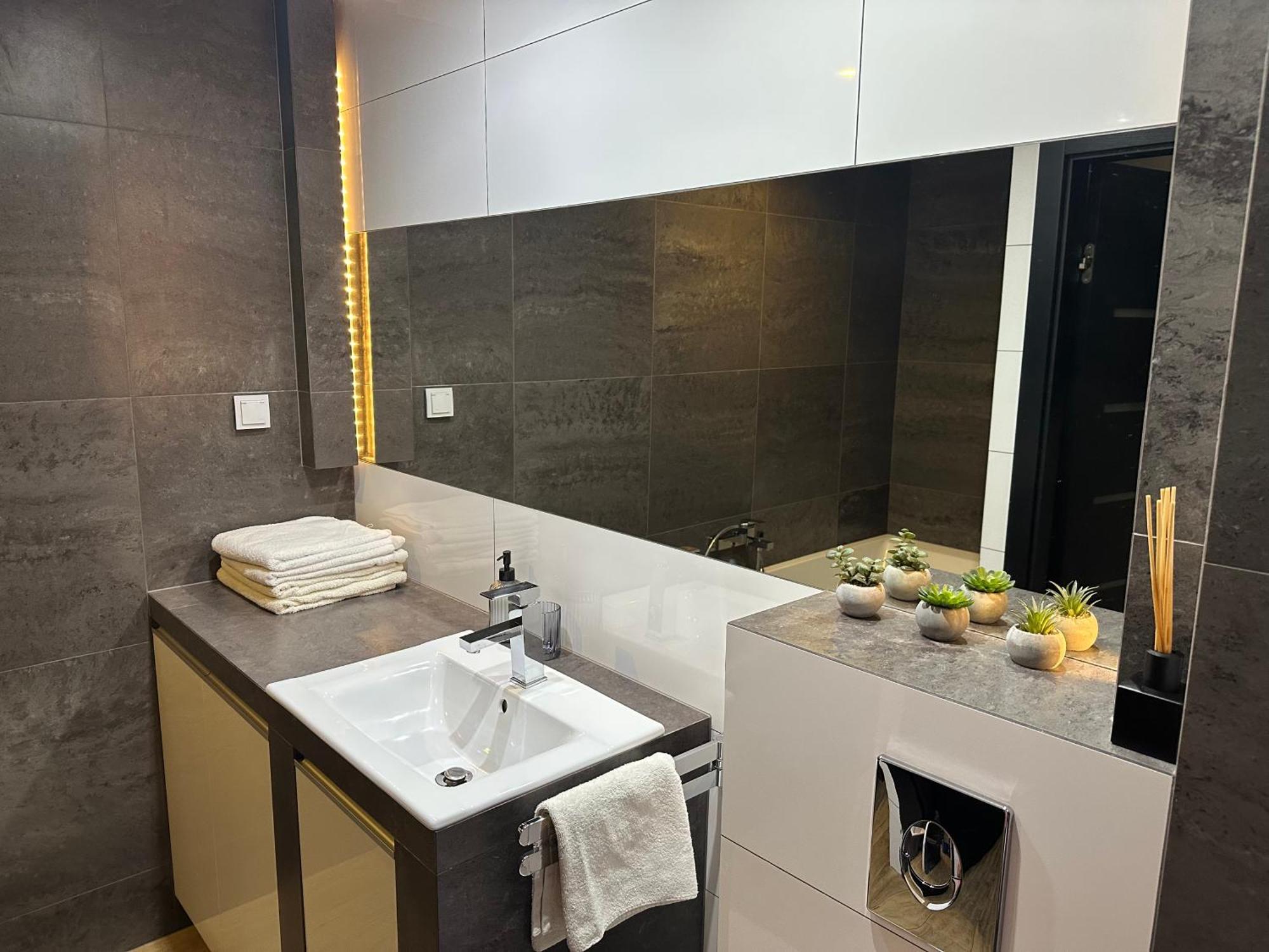 Dobra 19 Apartment คาโตวีตเซ ภายนอก รูปภาพ